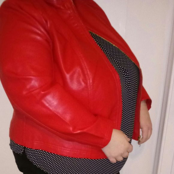 Faux Leather CHERRY RED Jacket - Picture 5 of 7